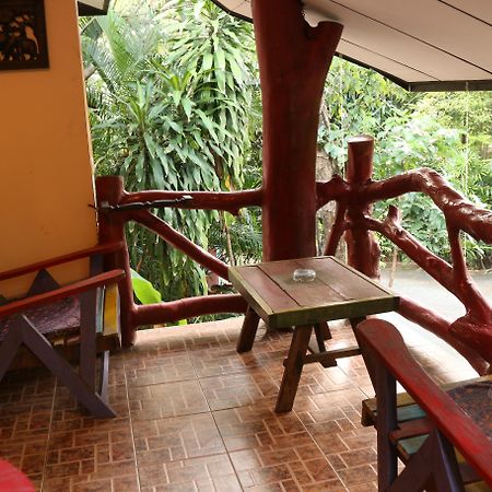 Varinda Resort Ламаи-Бич Экстерьер фото