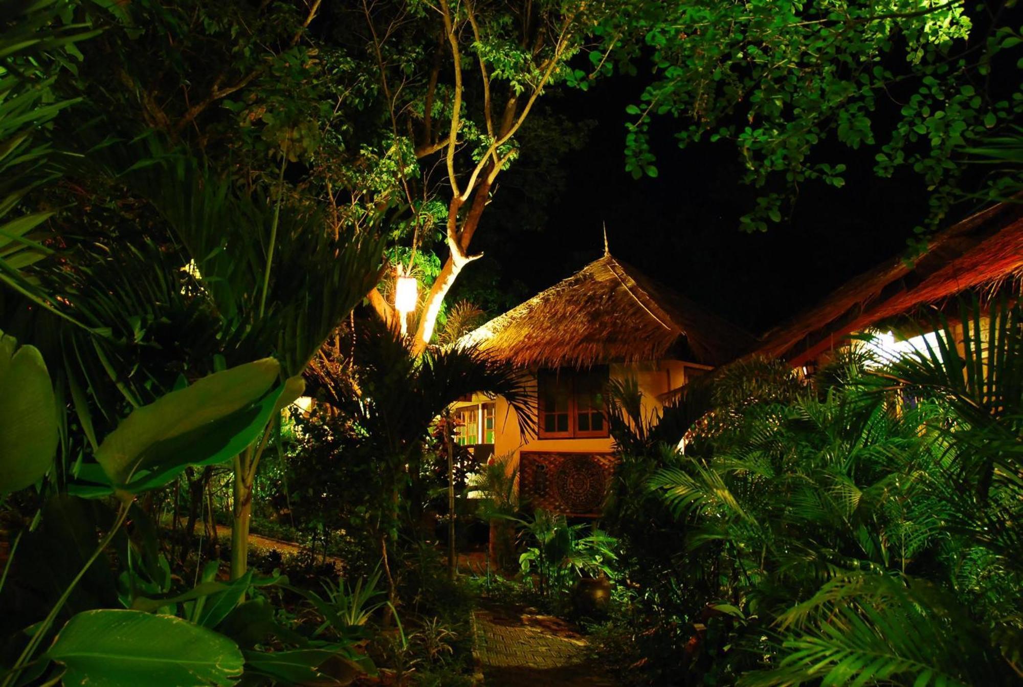 Varinda Resort Ламаи-Бич Экстерьер фото